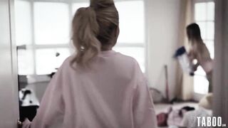 Aaliyah Love, Kristen Scott In The Intervention
