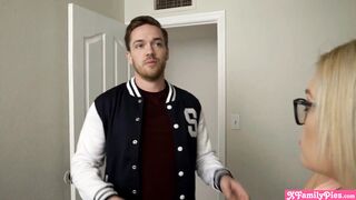 Big ass teen stepsister Katie Kush impressed by my huge cock