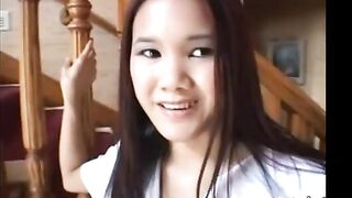 Little Asian girl fucking King Kong
