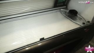 TIGHT TINI - GERMAN REAL AMATEUR TANNING SALON CELLPHONE CAM VLOG