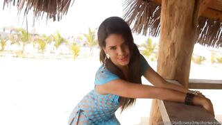Vivi Spice posing in the beach for us
