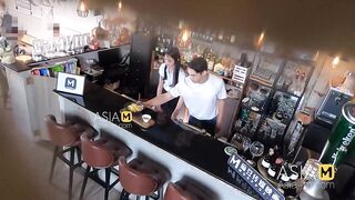 Slutty Restaurant - Yuan Zi Chang - MDWP-0007 - Asia Porn Video