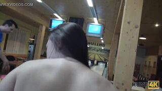 HUNT4K. Sex in a bowling place - I've got strike!