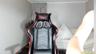 Masturbating Oiled Camgirl Sisters