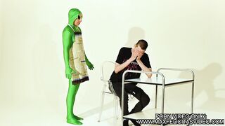 ANALIZATOR THE FIRST PORN MOVIE WITH AN ALIEN