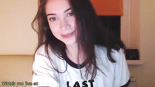 Stunning teen live orgasm