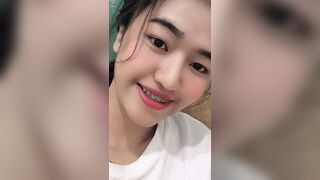 Teen honey fingers sweet pussy