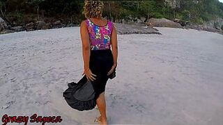 THE HARD I FEEL IS SO MUCH THAT ON THE BEACH I EVEN STUCK THE CONSOLE IN MY PUSSY UNTIL THE TASTY COMMUNITY