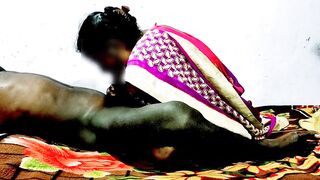 Indian desi bhabhi fucked in my home