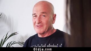 Gorgeous 18 Year Old Fucking And Sucking A Bald Old Man