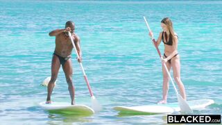 BLACKED Hot Wife Cheats With BBC on Vacation