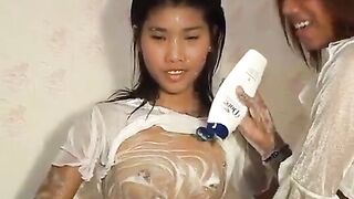 Zoe 18 & Pi 20 shower & suck together