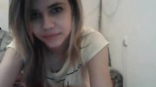 Sweet teen naked webcam