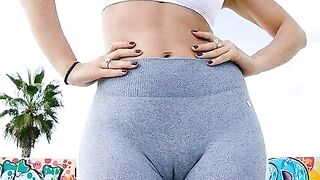 #cameltoe-v00001