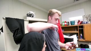 Zoey Bloom Petite Teen Plowed By Huge Player Dick