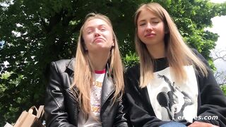 Hot Amateur Lesbian Scissoring