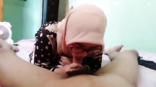 Di sepong pacar jilbab