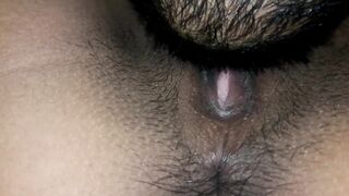 Closeup Desi pussy licking video, he ate all the cum
