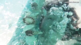 Real life mermaid Rusalka – sexy babe underwater