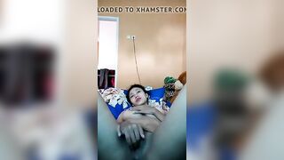 Indonesian Babe Masturbate in Her Room