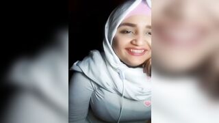 hijab livestream