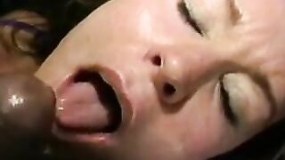 MATURE GANGBANG