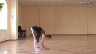 Super flexible Tonya making gymnasts positions