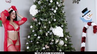 MYLF - (Rose Monroe) Fucks Her Man On Christmas