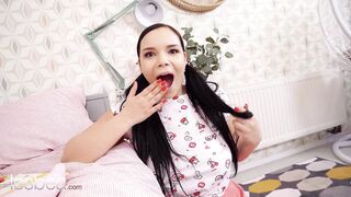 Lesbea – Pussy eating with busty chubby lesbian teen