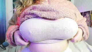show boobs and ass for you dear