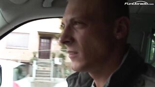 Mighty Fucks - Der Superficker im Bumsbus