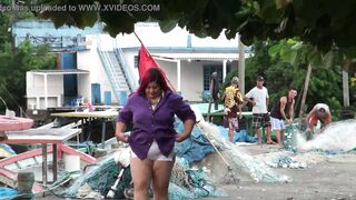 Making Fishermen's Joy at the Fish Market